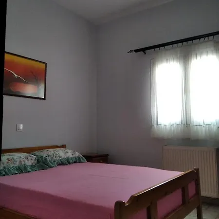 Apartment Labyrinthos *