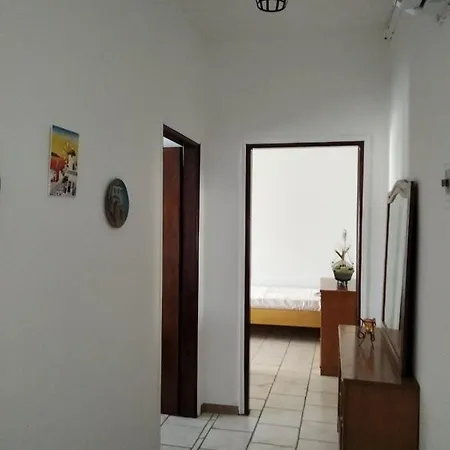 Labyrinthos Apartment