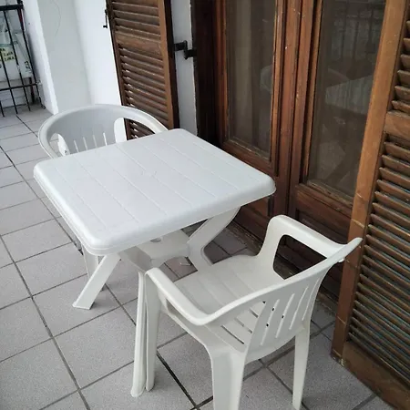Labyrinthos Apartment *