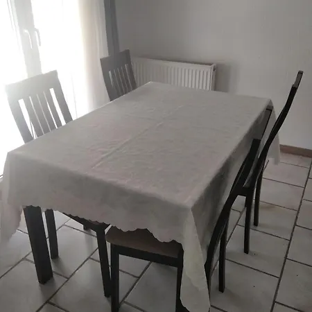 Apartment Labyrinthos *