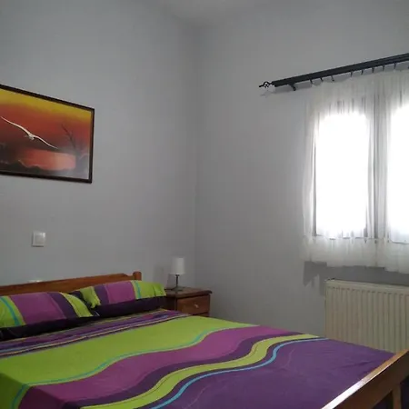 Labyrinthos * إيريسوس