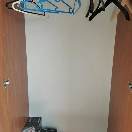 Labyrinthos * إيريسوس