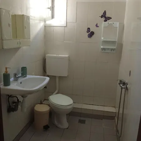 Labyrinthos Apartment Ierissos